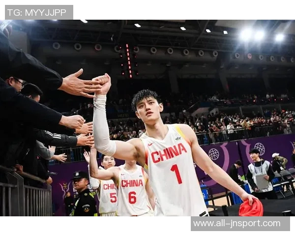 曾凡博首秀闪耀NBA中国赛太阳队对决篮网精彩回顾